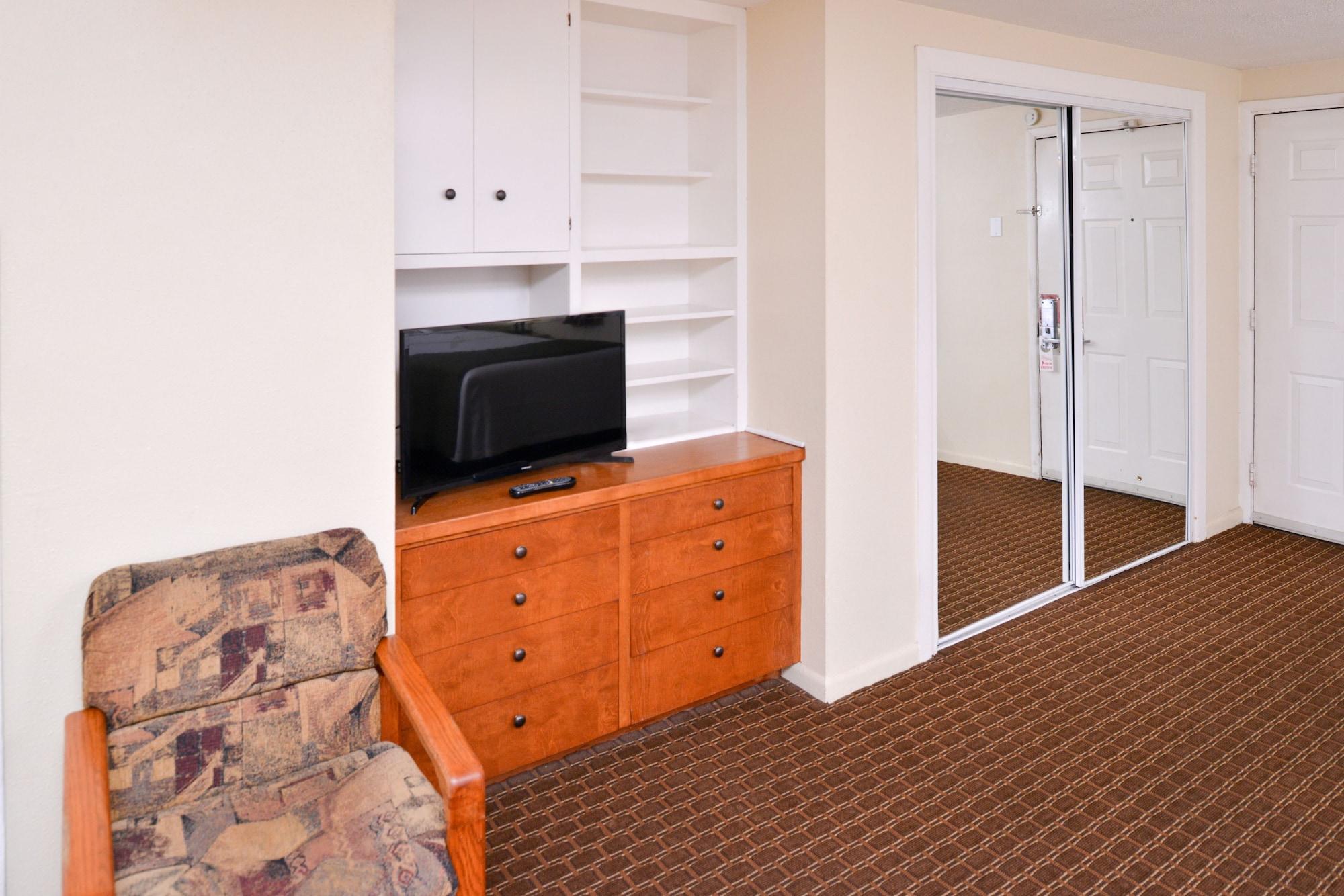 Travelodge By Wyndham Eugene Downtown/University Of Oregon Экстерьер фото