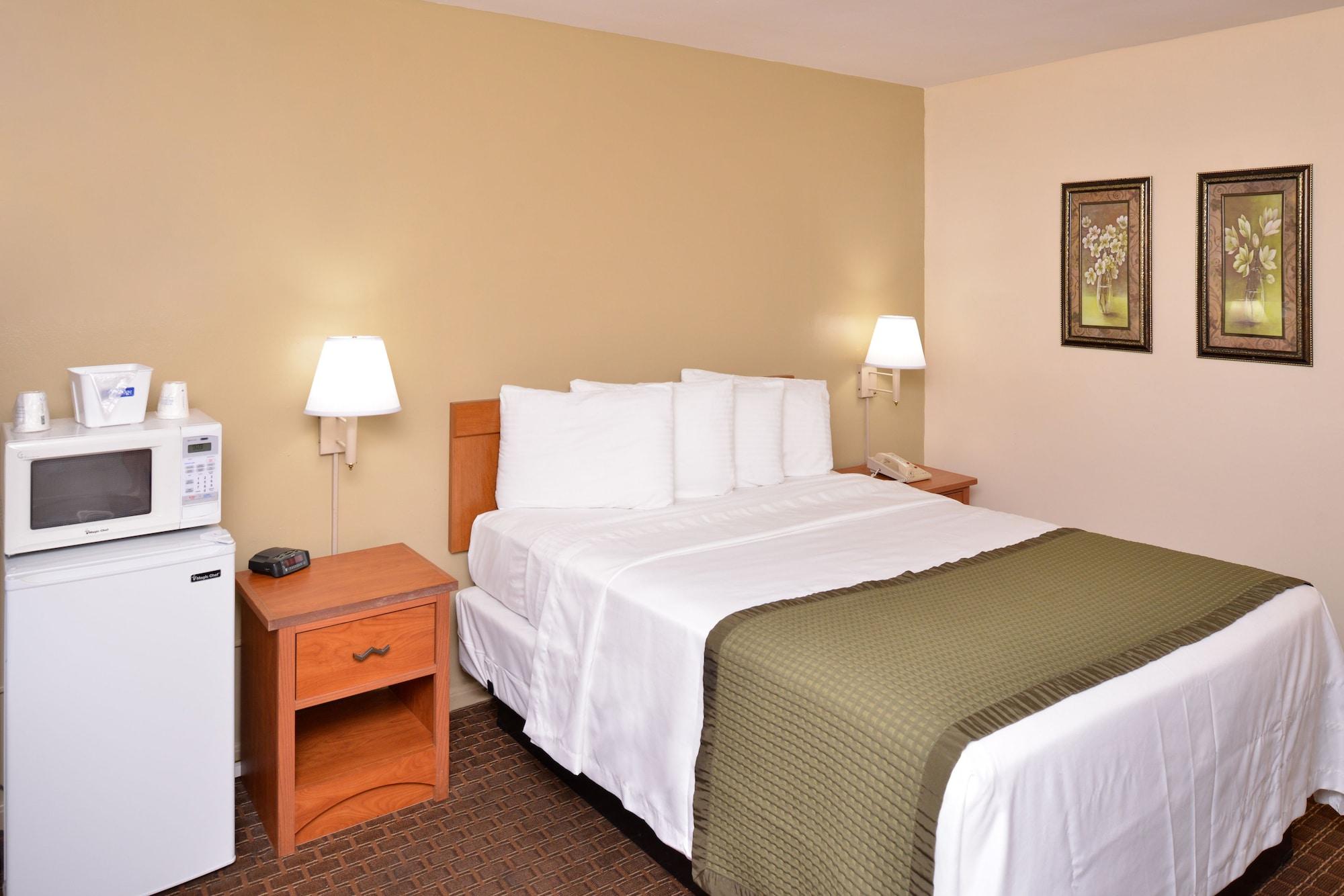 Travelodge By Wyndham Eugene Downtown/University Of Oregon Экстерьер фото